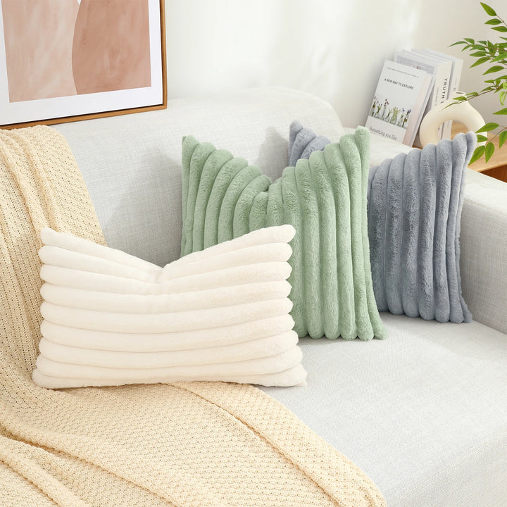Ridge Plush Cushion Cover