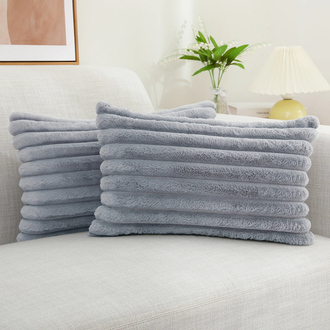 Ridge Plush Cushion Cover