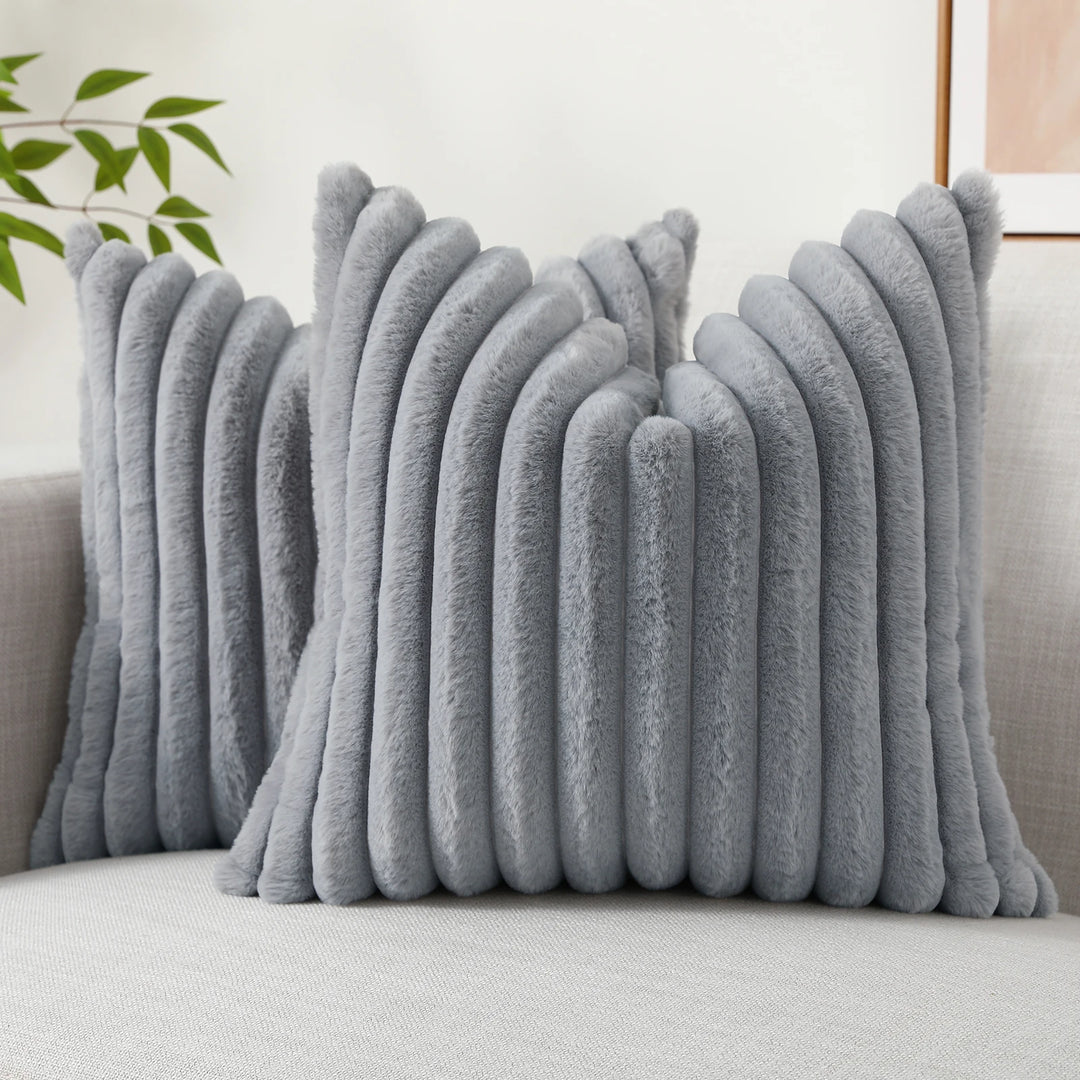 Ridge Plush Cushion Cover