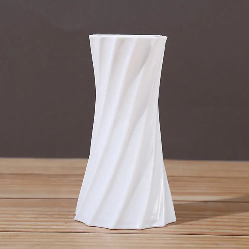 Luméa Petite Swirl Vase