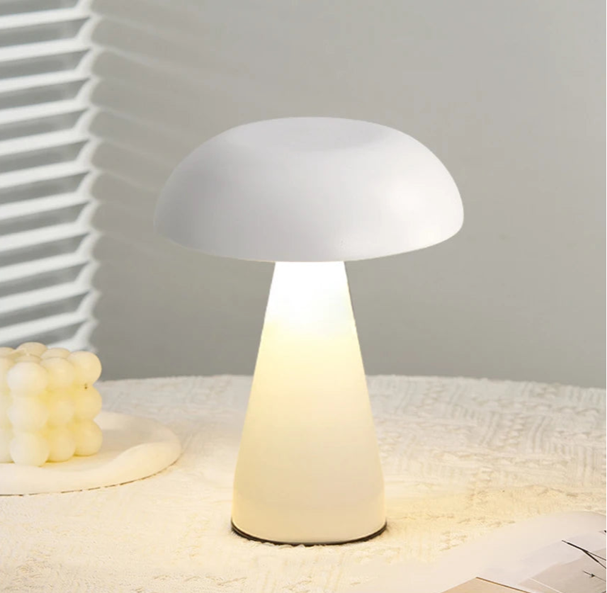 LumiMetal Touch Table Lamp