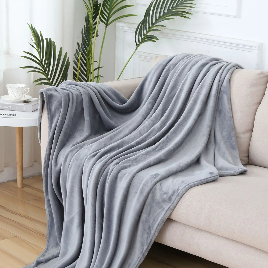 CloudSoft Fleece Throw