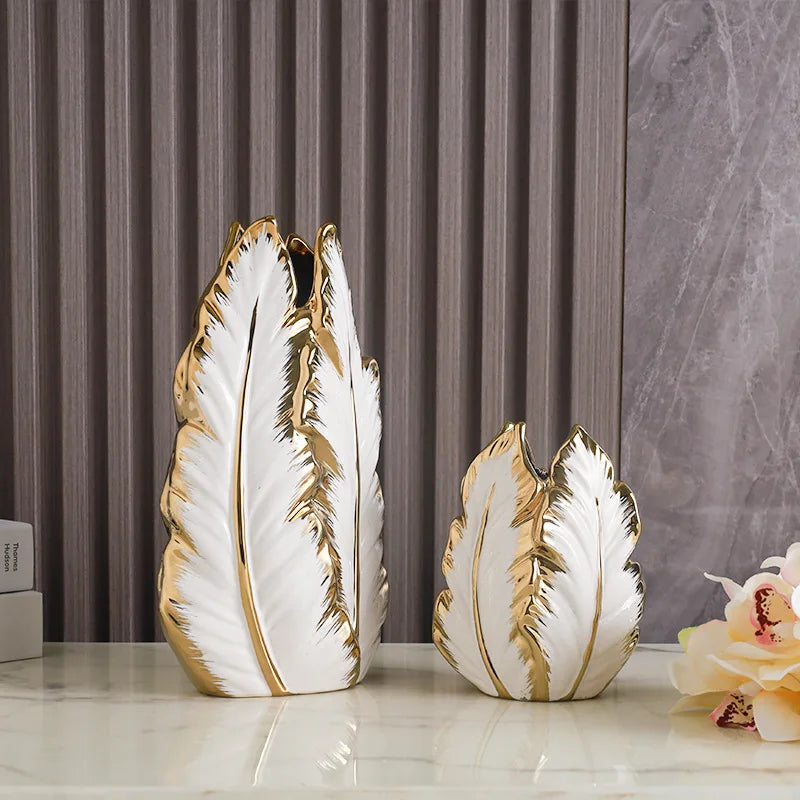 Aurum Petal Vase