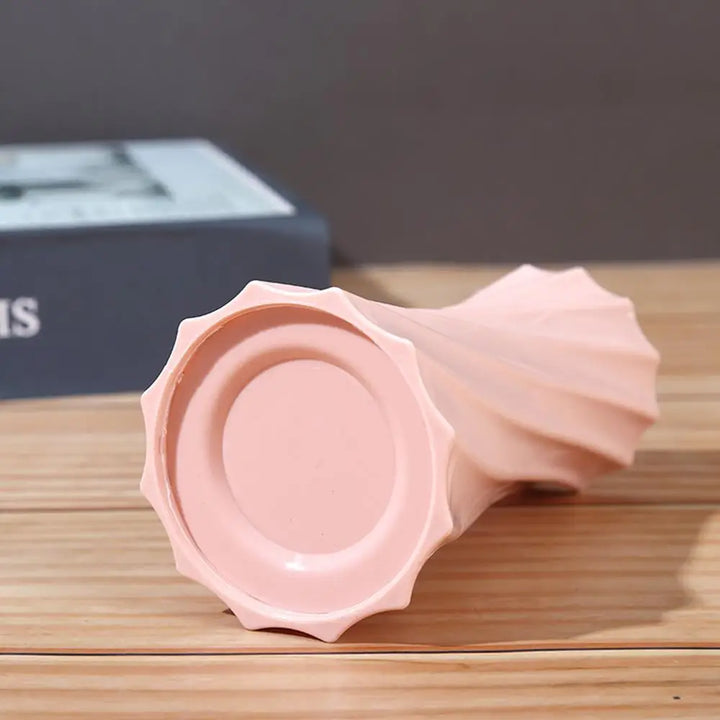 Luméa Petite Swirl Vase