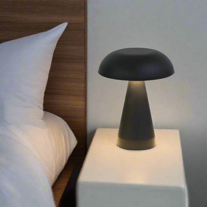 LumiMetal Touch Table Lamp