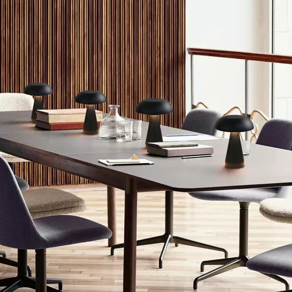 LumiMetal Touch Table Lamp