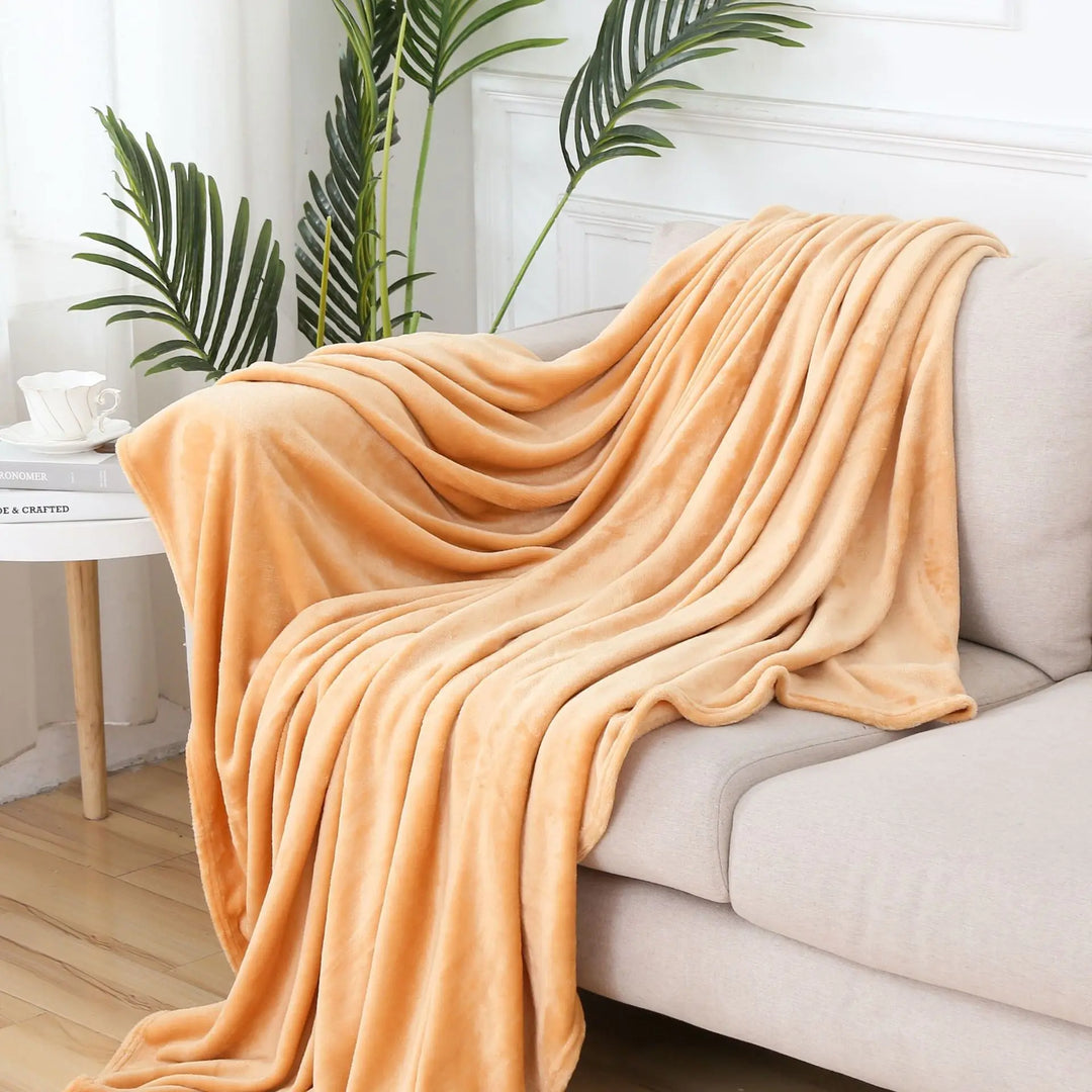 CloudSoft Fleece Throw