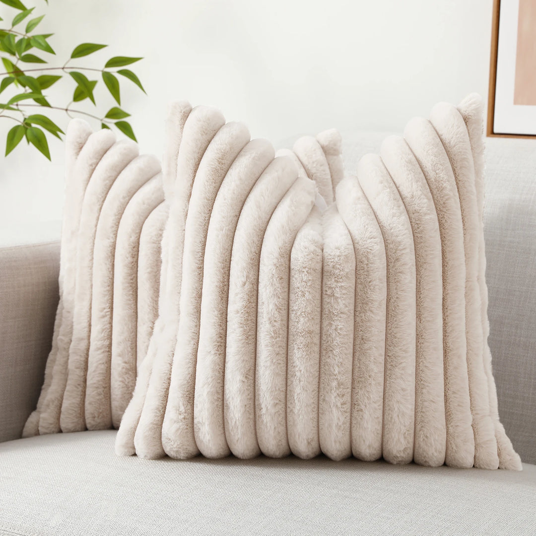 Ridge Plush Cushion Cover